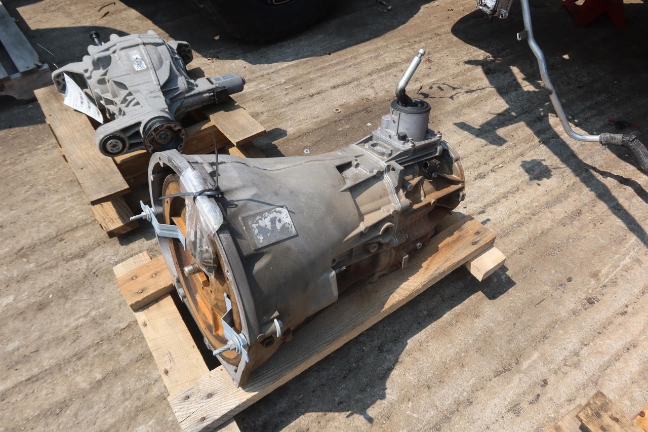 2005 2006 Jeep Wrangler TJ LJ OEM NSG370 6 Speed Manual Transmission 52104646