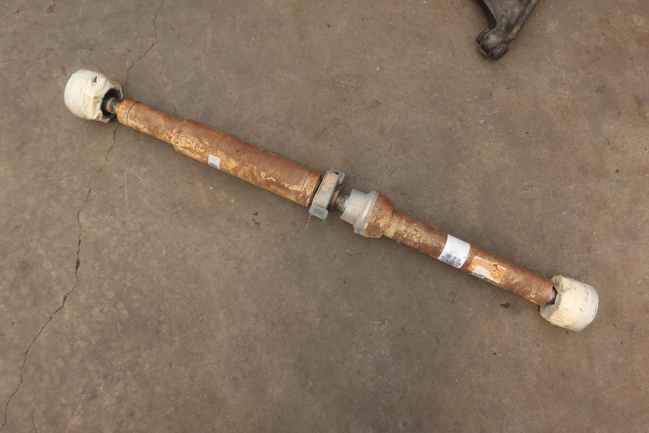 2018-2021 Jeep Grand Cherokee SRT 6.4L OEM Drive Shaft Assembly 53010967