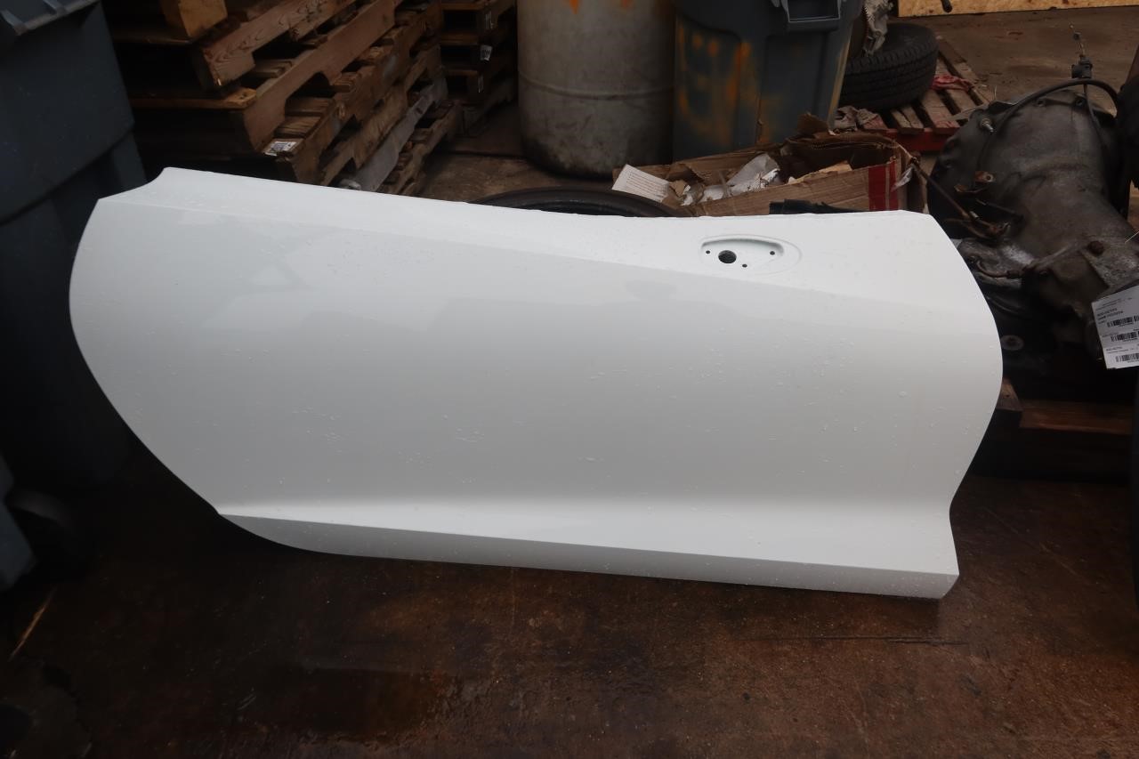 2014-2019 Chevy Corvette C7 OEM Front Right Passenger Door Shell White 23462076