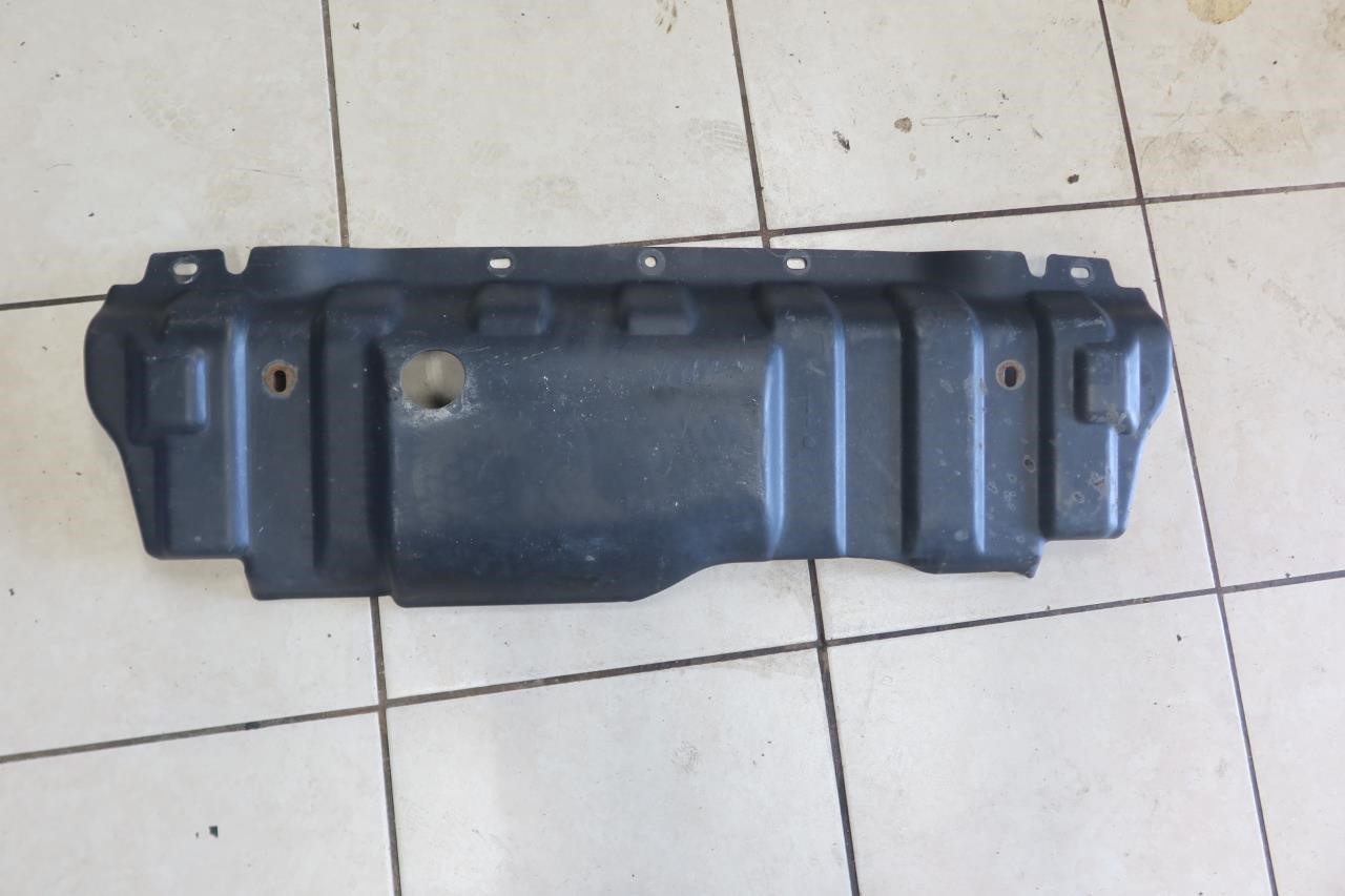 2013-2018 Jeep Wrangler JK Rubicon OEM Front Bumper Lower Skid Plate Cover