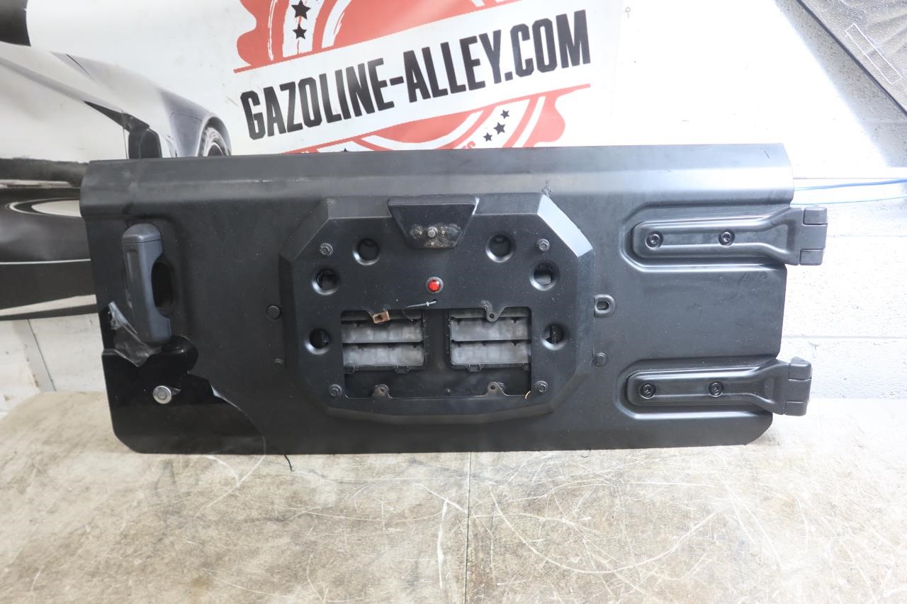 2018-2025 Jeep Wrangler JL JLU OEM Rear Tailgate Back Door PX8 68281561