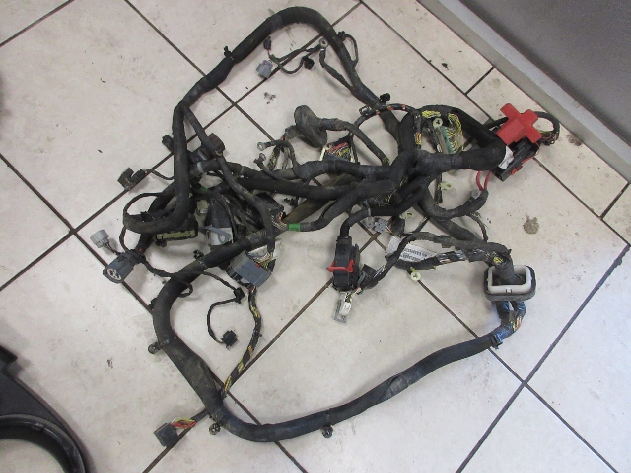 2019-2021 Jeep Grand Cherokee OEM Headlamp To Dash Wiring Harness 68381621