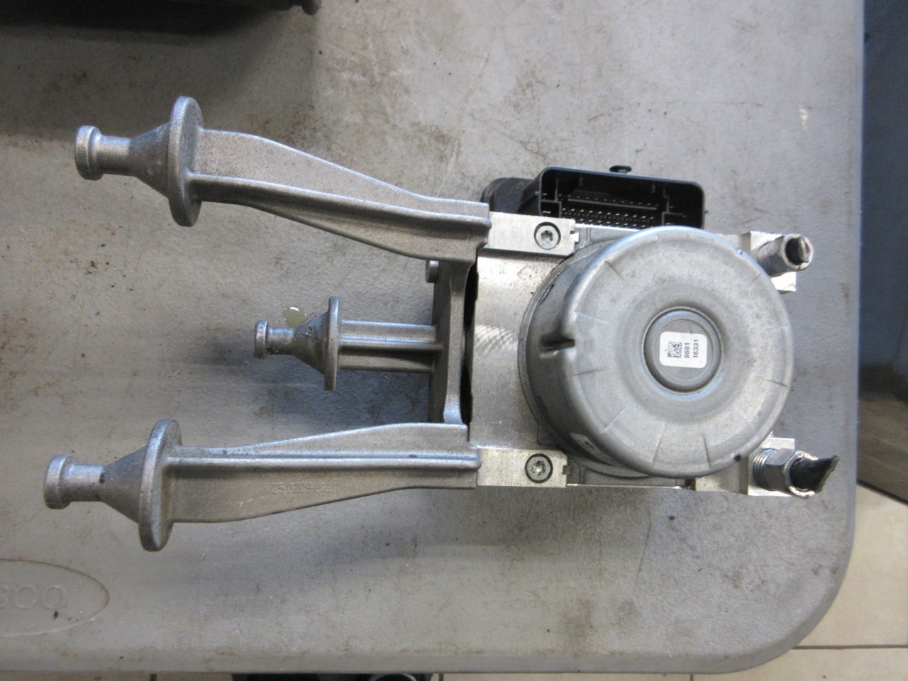 '23 Dodge Challenger SRT Hellcat Redeye Widebody OEM ABS Control Module 