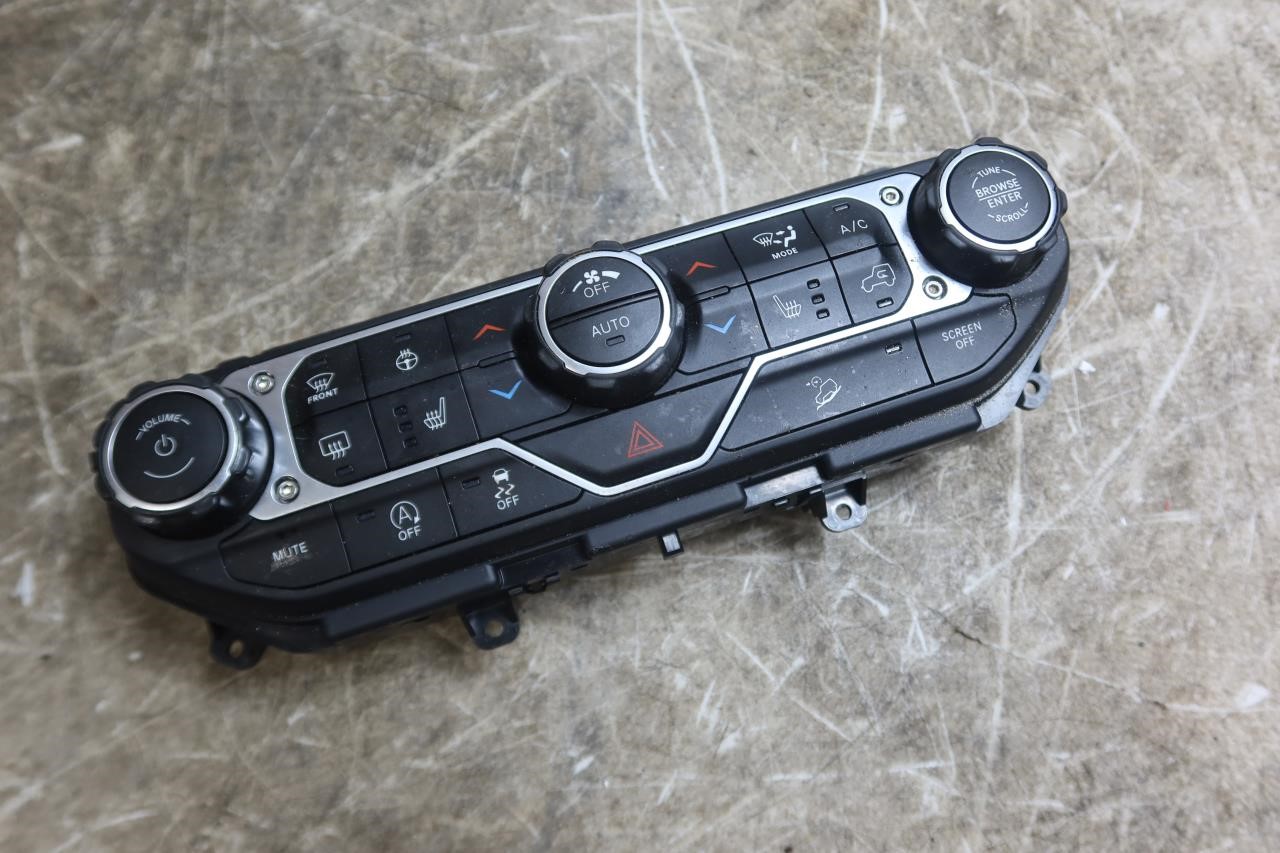 2018 Jeep Wrangler JL OEM Center Stack Climate Control 6BE26DX9AC