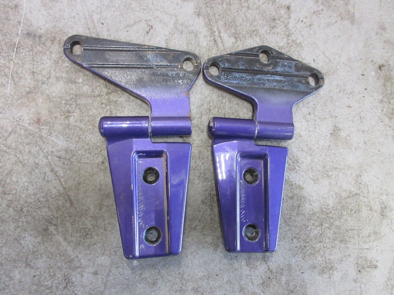 2007-2018 Jeep Wrangler JK OEM Right Passenger Side Door Hinges 55395386