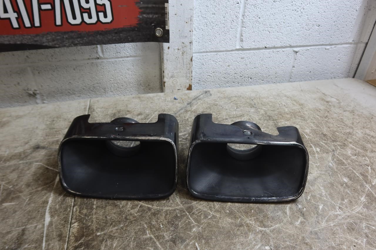 2015-2023 Dodge Challenger SRT Hellcat OEM Exhaust Tips Pair 68521586