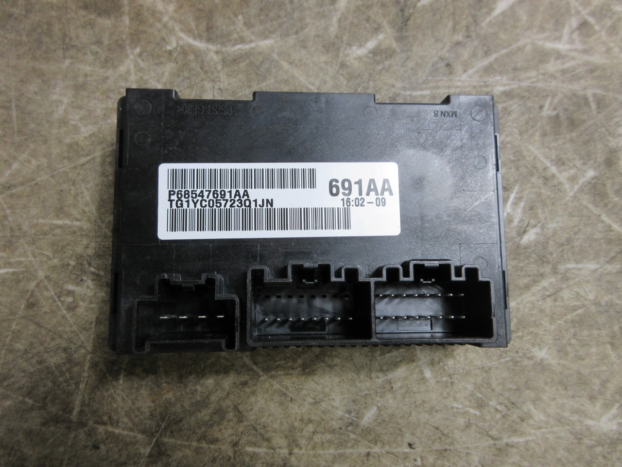 2022 Jeep Wrangler JL OEM Transfer Case Control Module 68547691