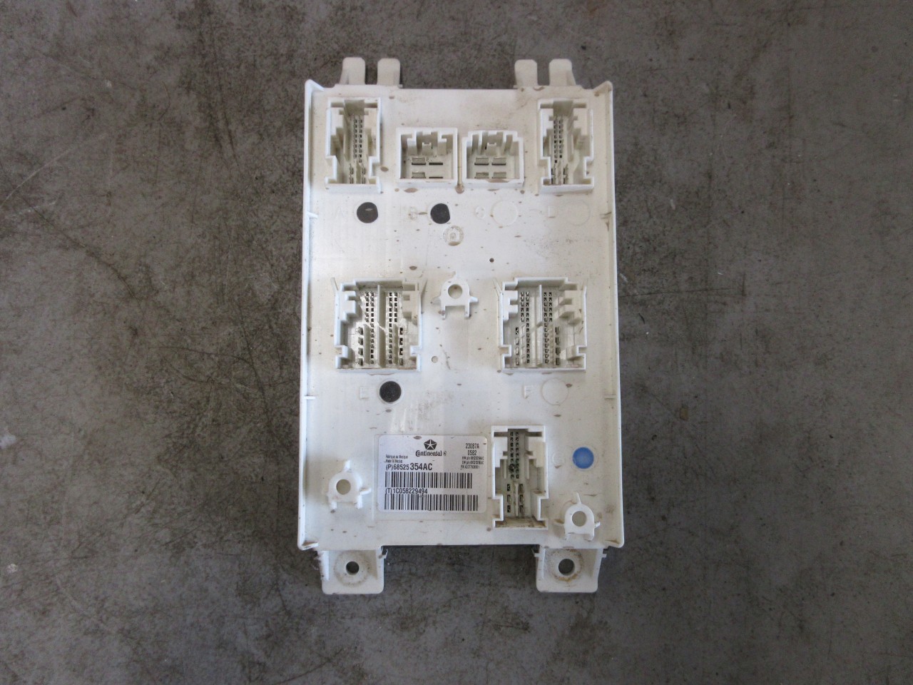 2022 2023 Jeep Wrangler JL OEM BCM Body Control Module 68525354