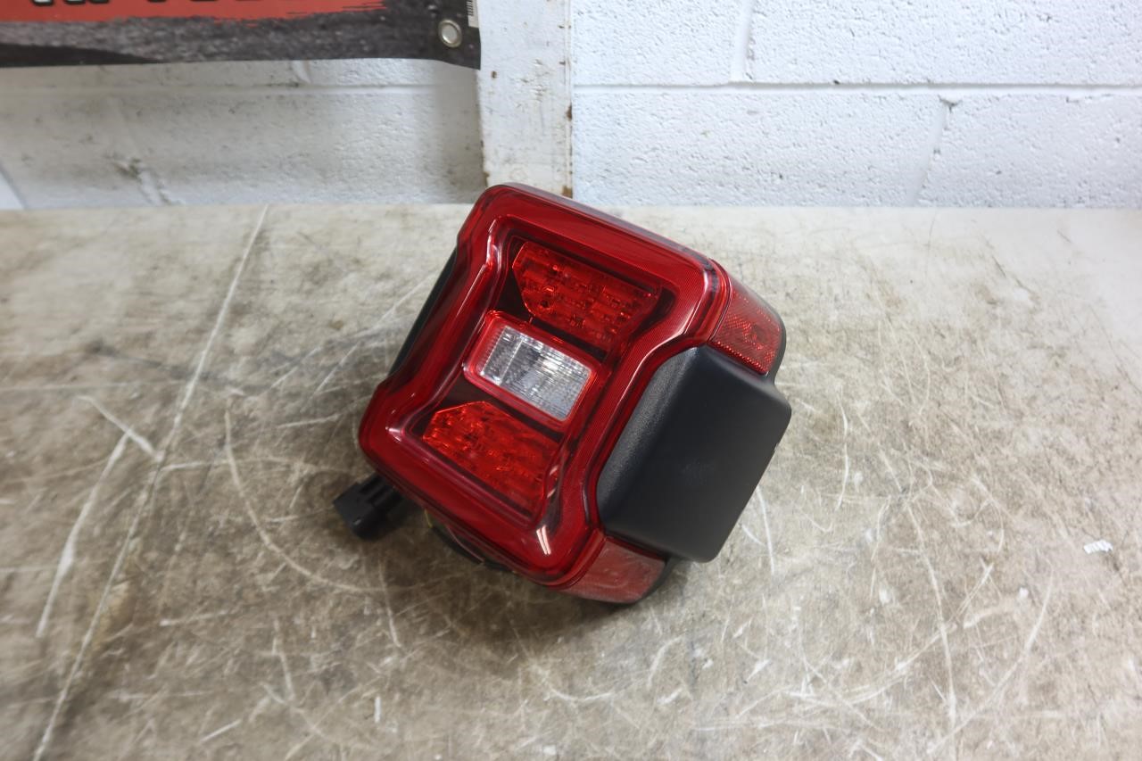 2018-2024 Jeep Wrangler JL OEM Right Passenger LED Tail Light Blind Spot 68474044