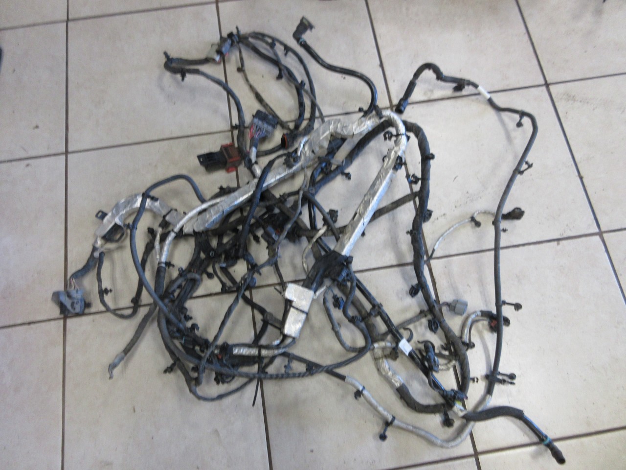 2022 2023 Jeep Wrangler JL OEM 3.0 Chassis Wiring Harness 68529191