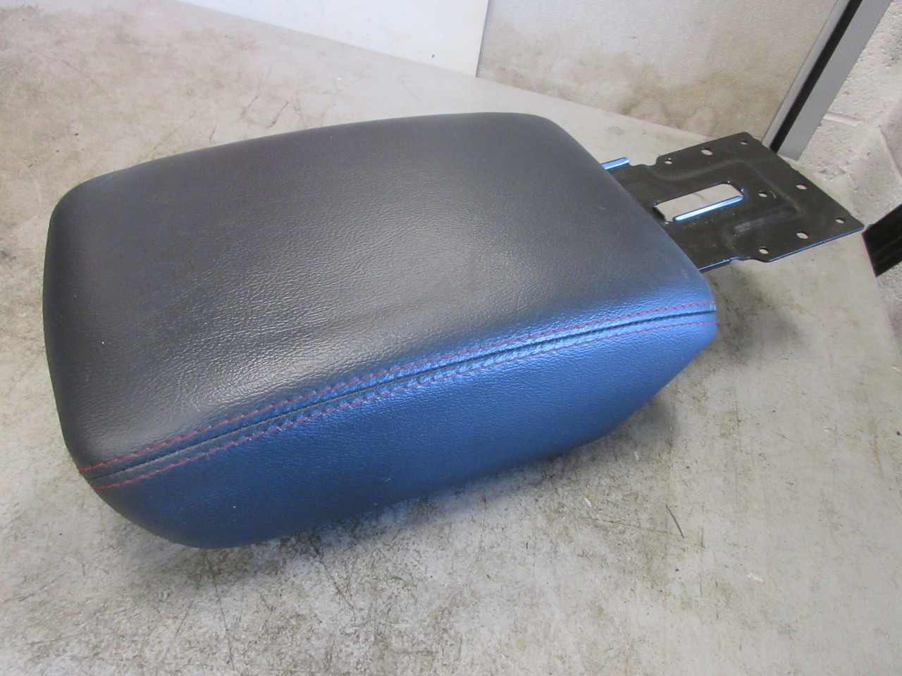 2018-2023 Jeep Wrangler Gladiator OEM Black Leather Armrest Red Stitch