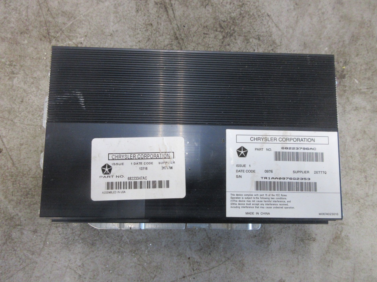 2015-2018 Jeep Wrangler JK OEM Factory Premium Amplifier 68223347 