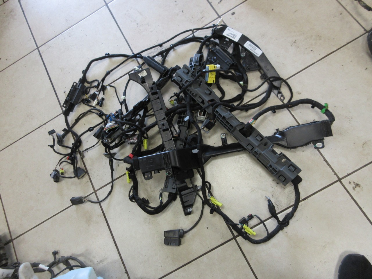 2019 Jeep Wrangler JL OEM Body Wiring Harness 68396868