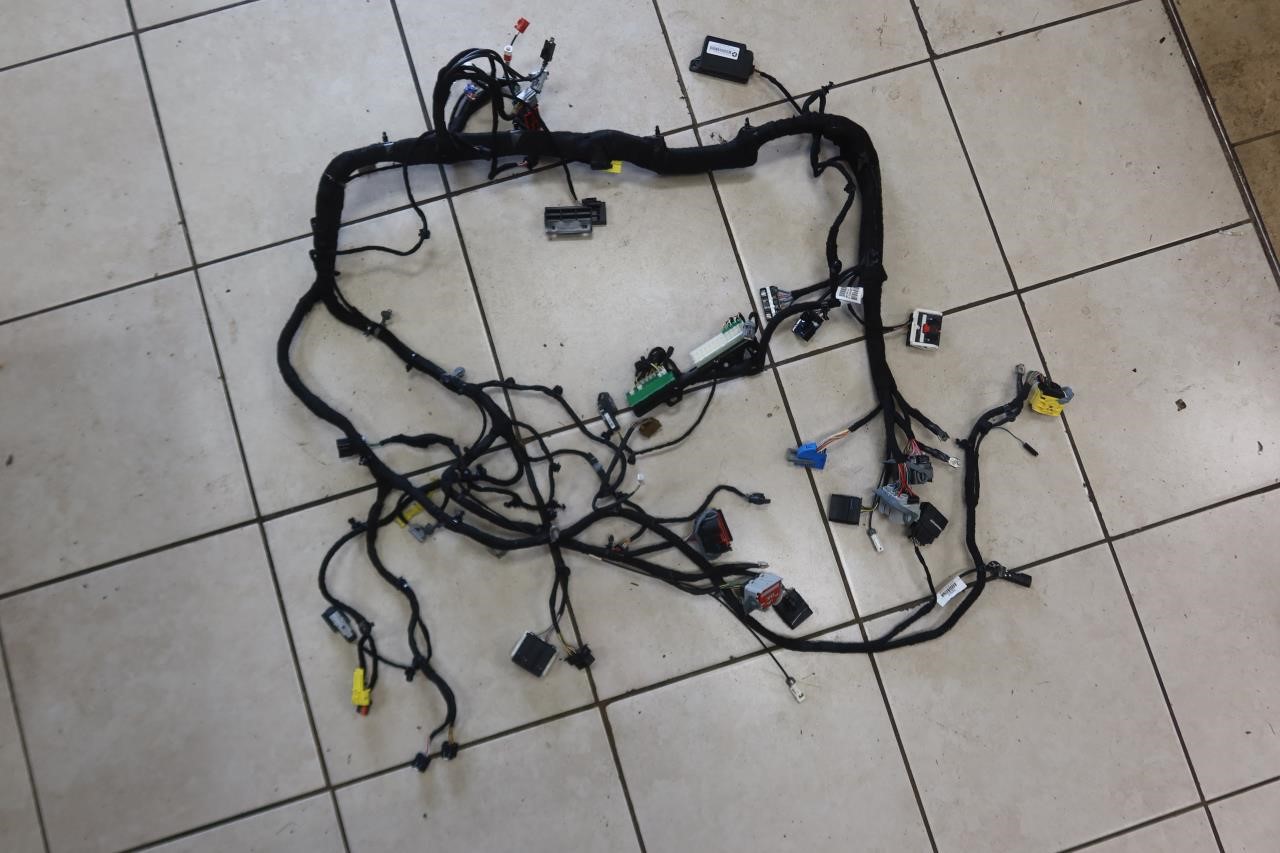 2019 2020 Jeep Wrangler JL OEM Dash Instrument Panel Wiring Harness 68413001