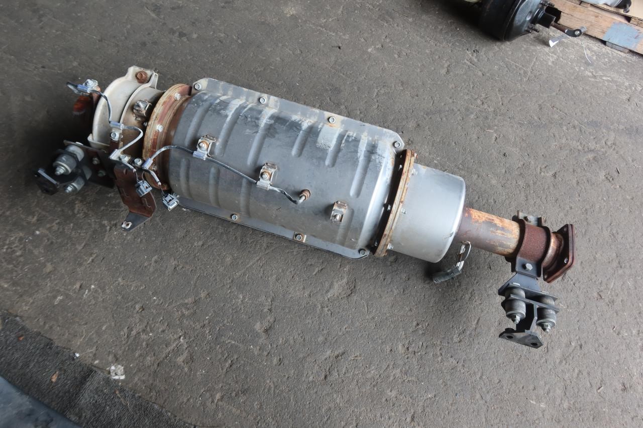 Nissan UD 3300 OEM Diesel Particulate Filter Assembly