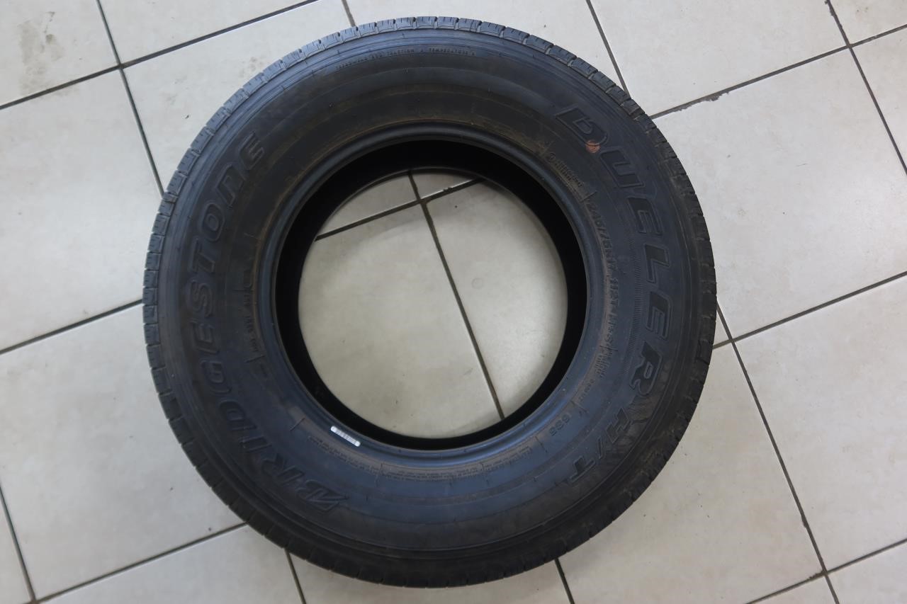Bridgestone Dueler HT 245/75R17 Single Tire 