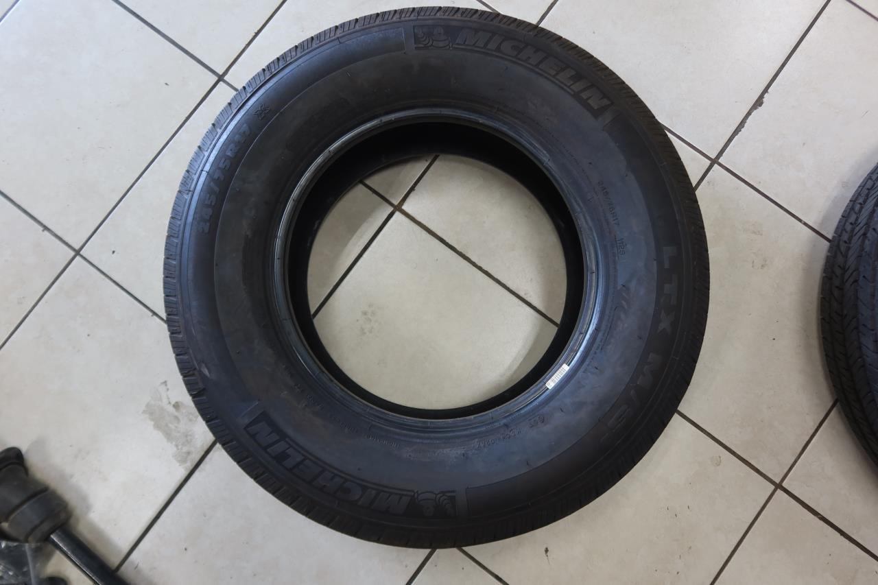 Michelin LTX M/S2 245/75R17 Single Tire Great Condition