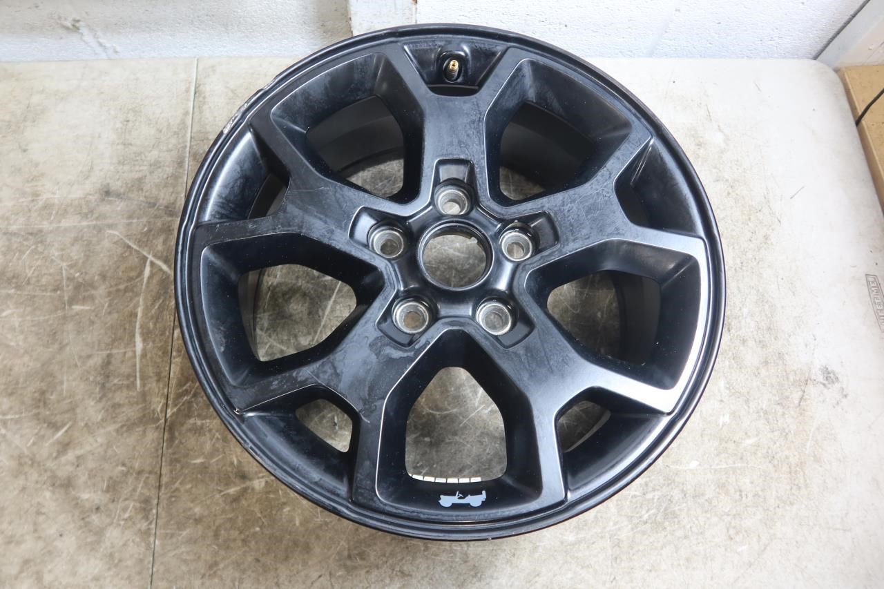 2018-2023 Jeep Wrangler JL OEM 17x7.5 Single Wheel Assembly 6BZ392XFAB