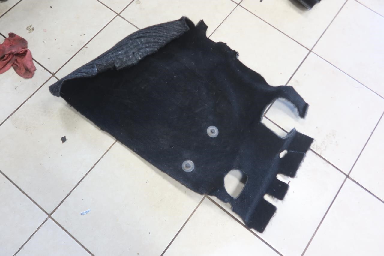 2014-2018 Jeep Wrangler JK OEM Front LH Left Driver Carpet 5PL351X9AB