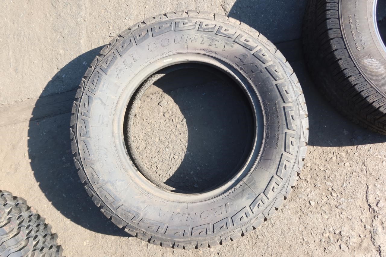Ironman All Country A/T 255/70R18 Single Tire