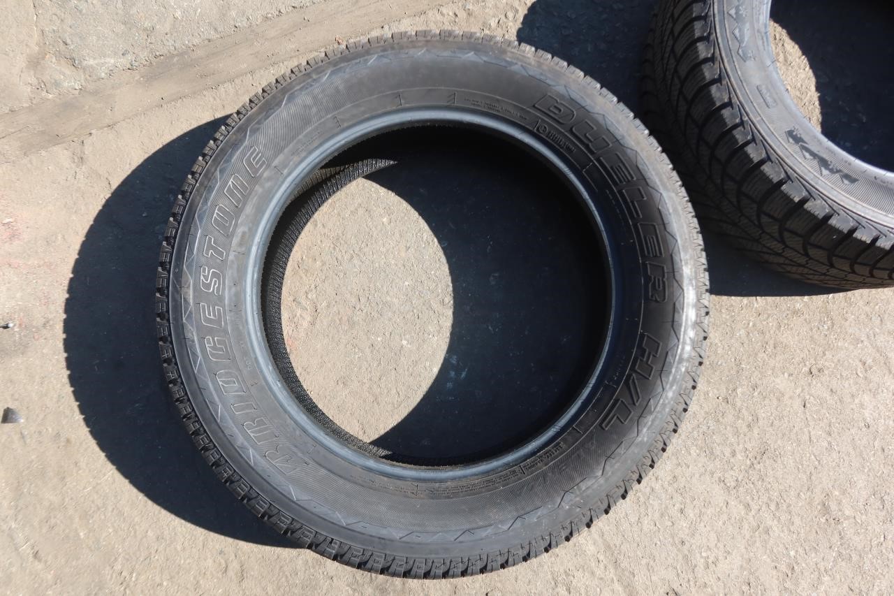 Bridgestone Dueler H/L Alenza 275/55R20 Single Tire