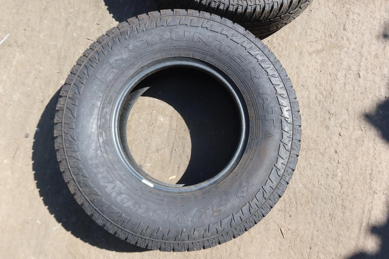 Sumitomo Encounter AT 265/75R16 Single Tire 