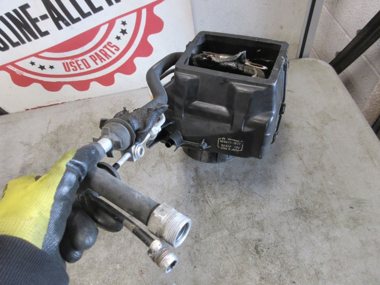 Subaru Sambar OEM Air Intake Cleaner Box 503611-1511