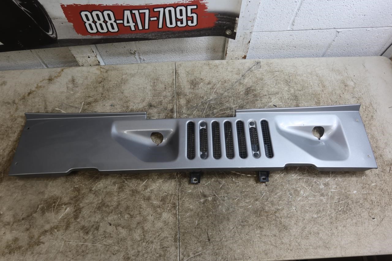2007-2018 Jeep Wrangler JK OEM Windshield Cowl Grille Panel PSC 55395321