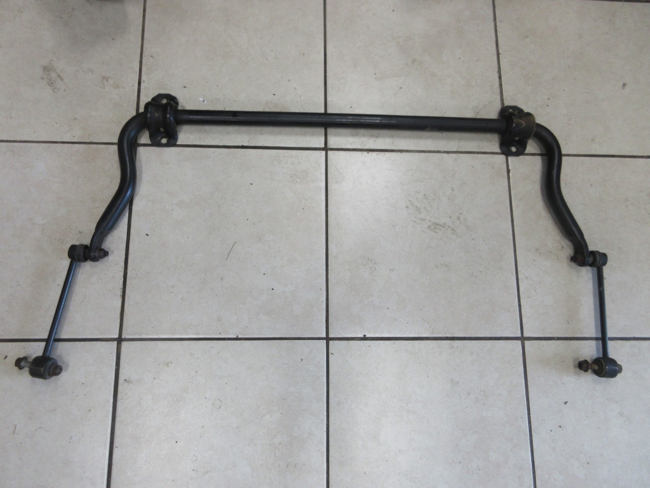 2007-2018 Jeep Wrangler JK OEM Front Stabilizer Bar 52059971