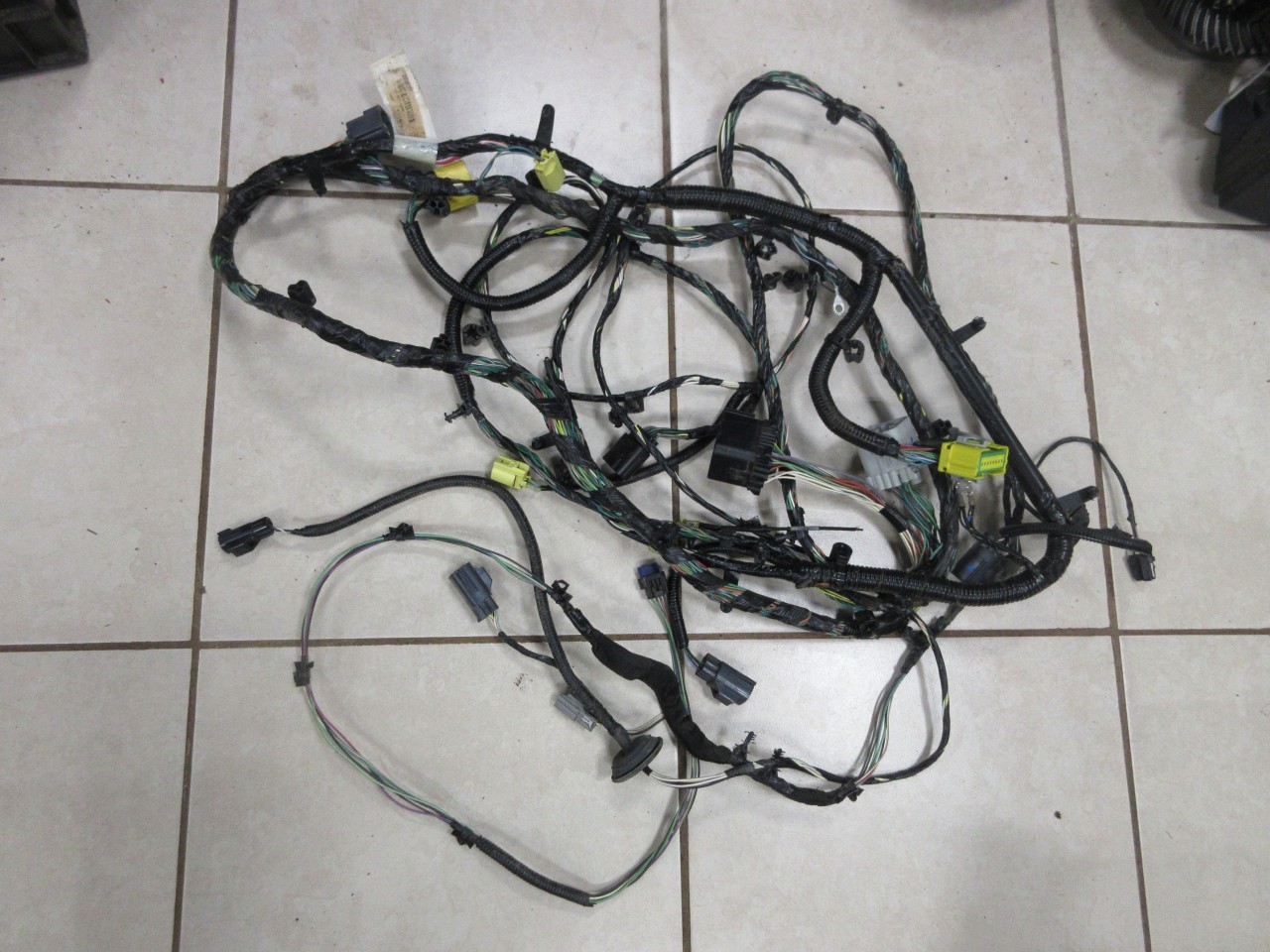 2015 Jeep Wrangler JK OEM 3.6L Body Wiring Harness 68234801