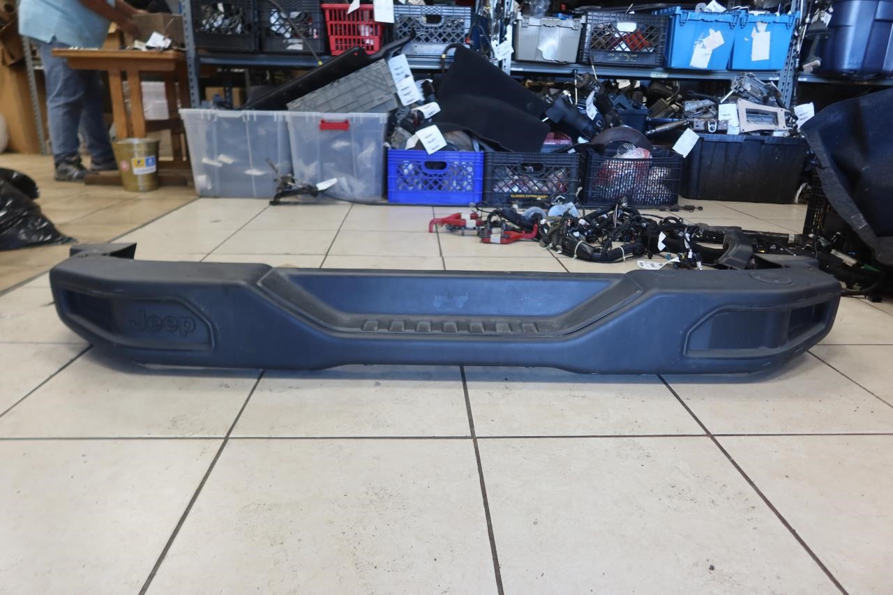 2007-2018 Jeep Wrangler JK Rubicon OEM Rear Steel Bumper 68195897