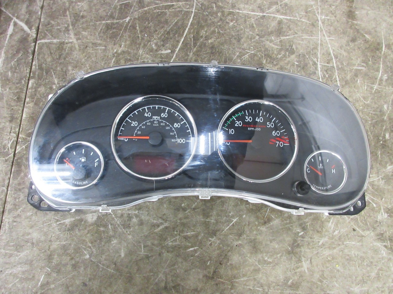 2014-2018 Jeep Wrangler JK Rubicon OEM Instrument Cluster 56054407