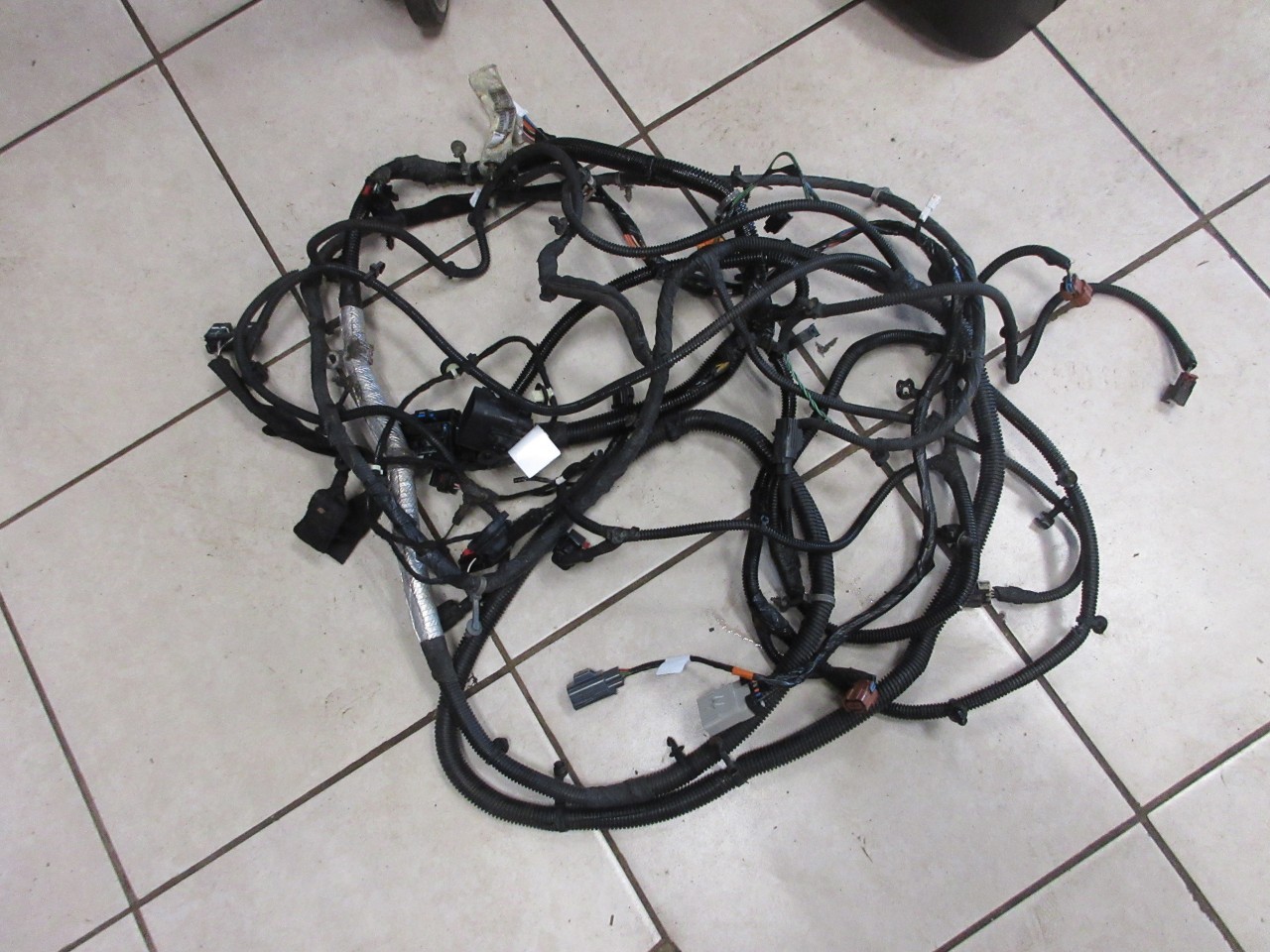 2016-2018 Jeep Wrangler JK OEM Chassis Wiring Harness 68271333