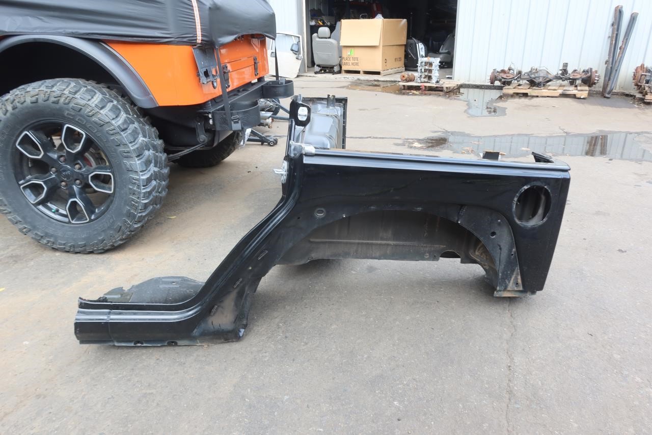 2007-2018 Jeep Wrangler JK OEM Left LH Driver Quarter Panel Piece Cut 68002325