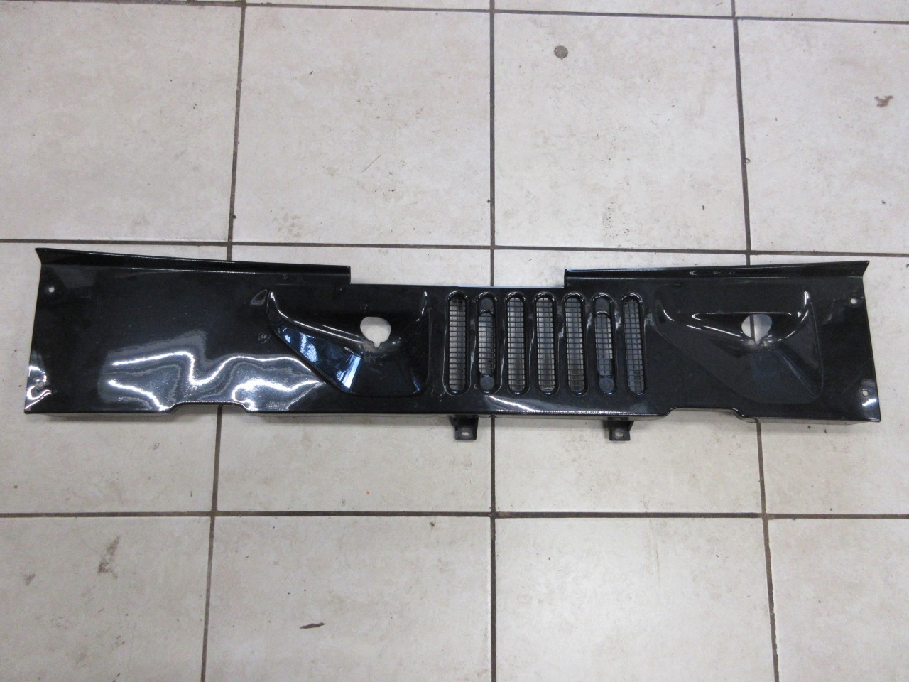 2007-2018 Jeep Wrangler JK OEM Windshield Cowl Grille Panel 55395321AC