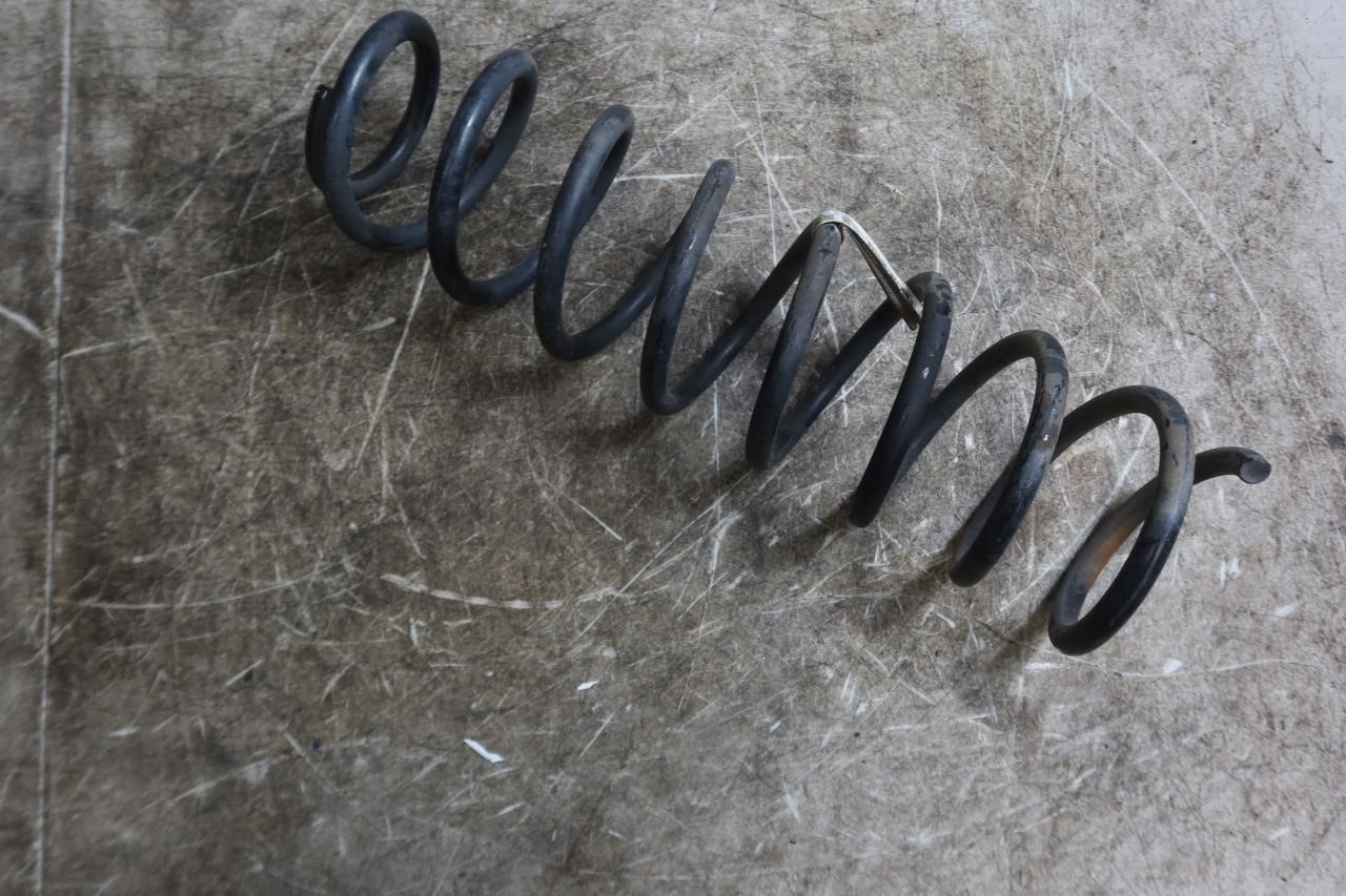 2013-2018 Jeep Wrangler JK OEM Front Coil Spring Single 68196006