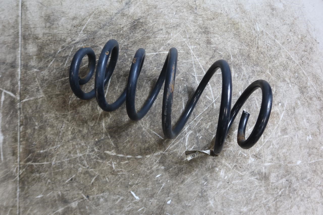 2007-2018 Jeep Wrangler JK OEM Rear Coil Spring Single 68004257