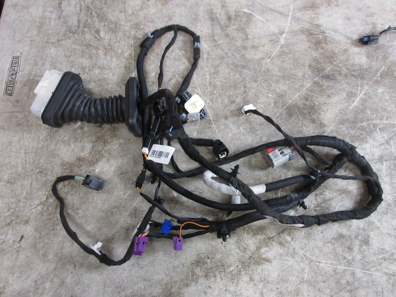 2016-2018 Dodge Challenger OEM Front Left Door Wiring Harness 68278031