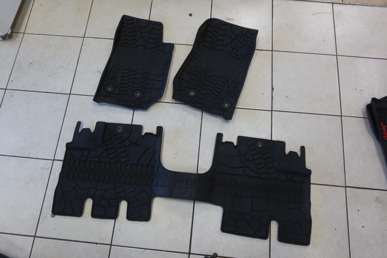 2014-2018 Jeep Wrangler JK OEM All Weather Floor Mat 3 Piece Set 82213860