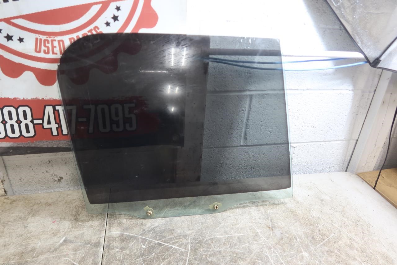 1987-1995 Jeep Wrangler YJ Right RH Passenger Door Glass 55022404