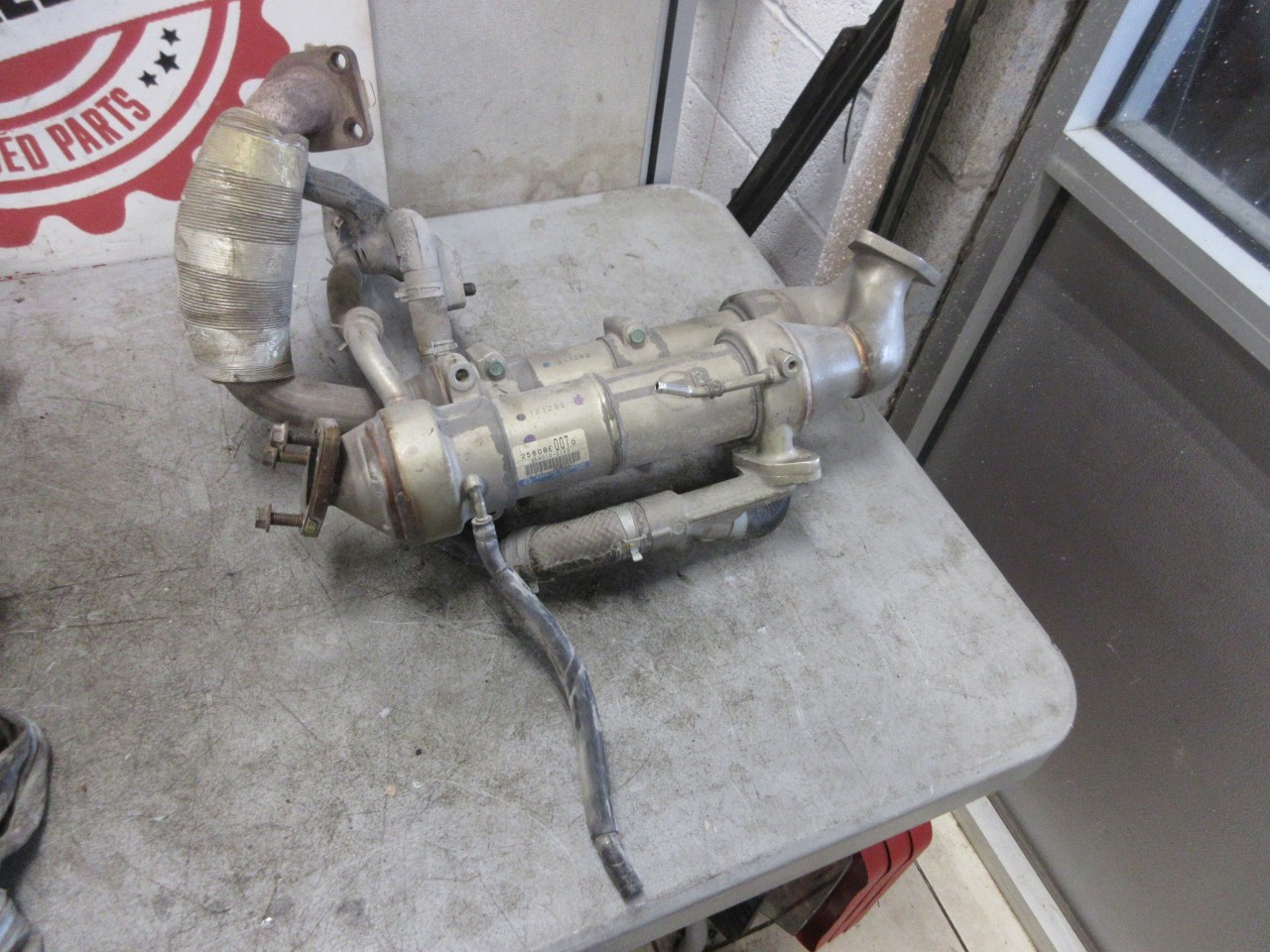 Hino J08E-UJ 7.7L Diesel Engine EGR Cooler Assembly 25608E007