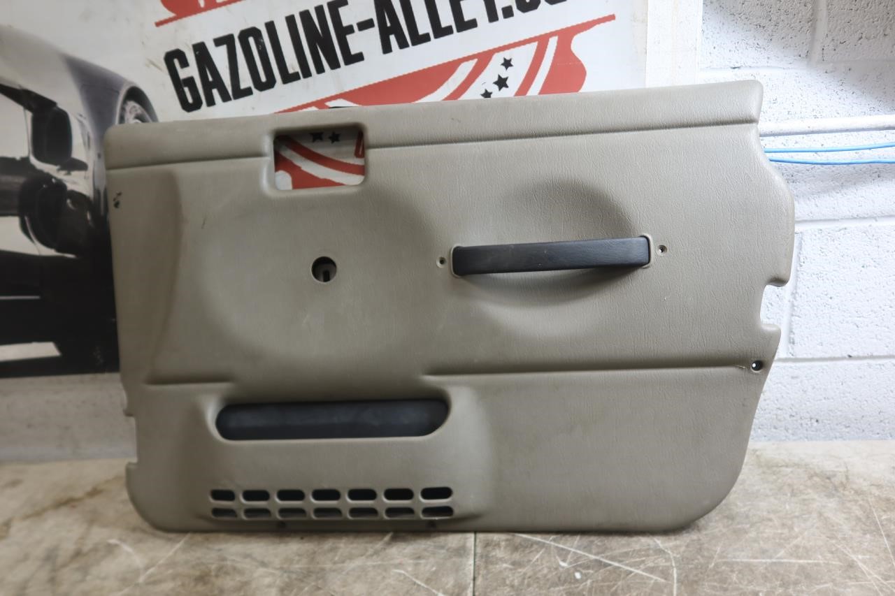 1997-2006 Jeep Wrangler TJ OEM Right RH Passenger Door Trim 55216118