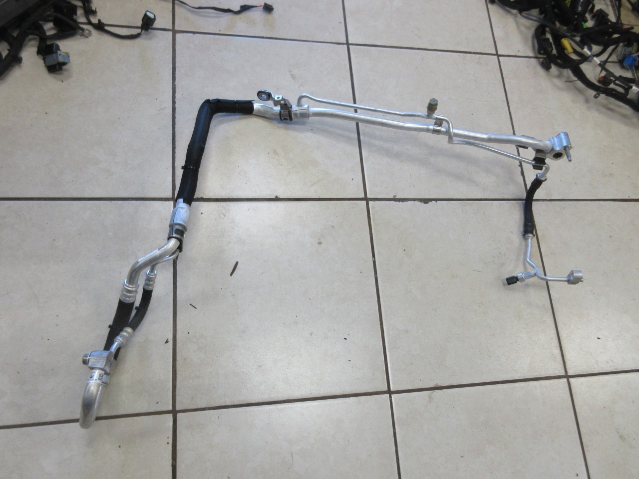 2018-2026 Jeep Wrangler JL OEM A/C Suction And Liquid Line 68282106