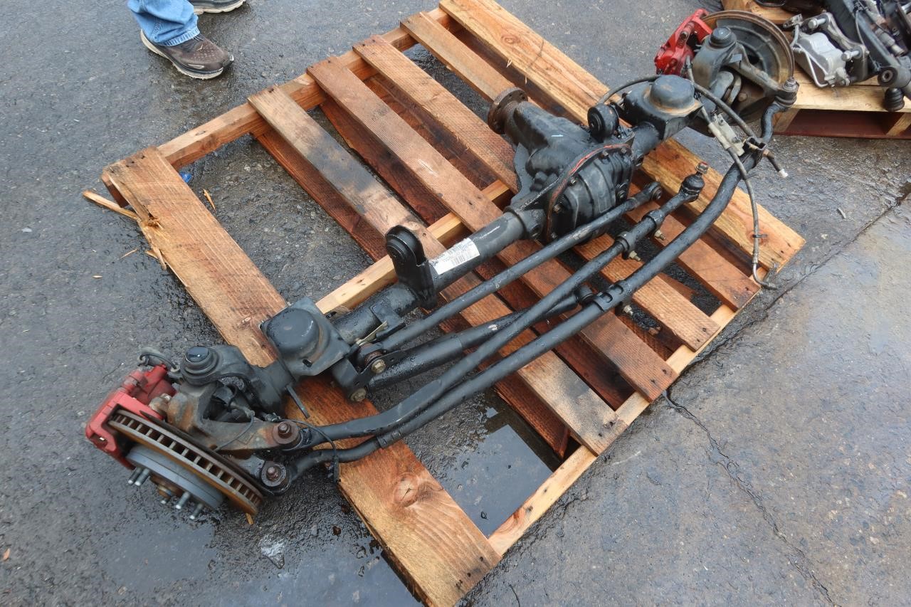 2017 Jeep Wrangler JK Rubicon Recon OEM Front Axle 4.10 Differential 68302852