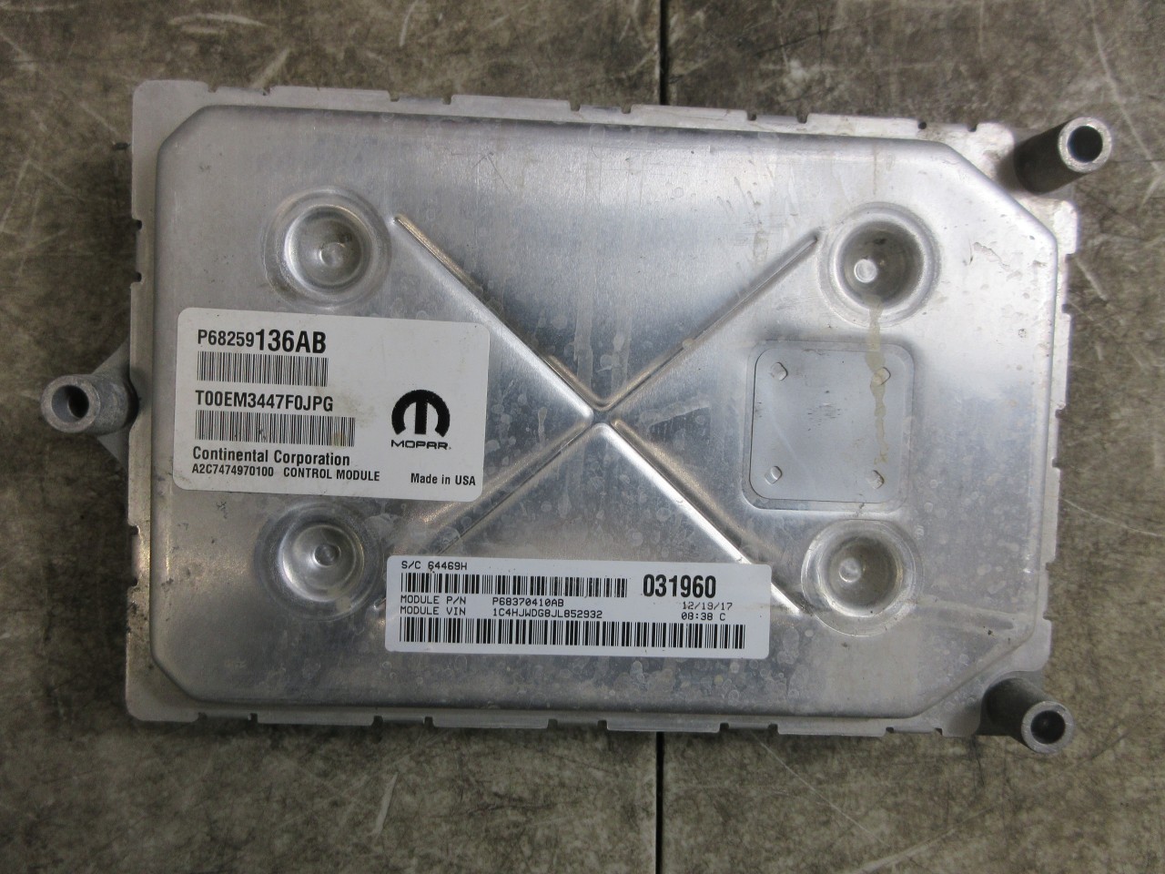 2016-2018 Jeep Wrangler JK OEM Engine Controller Module ECU ECM 68259136