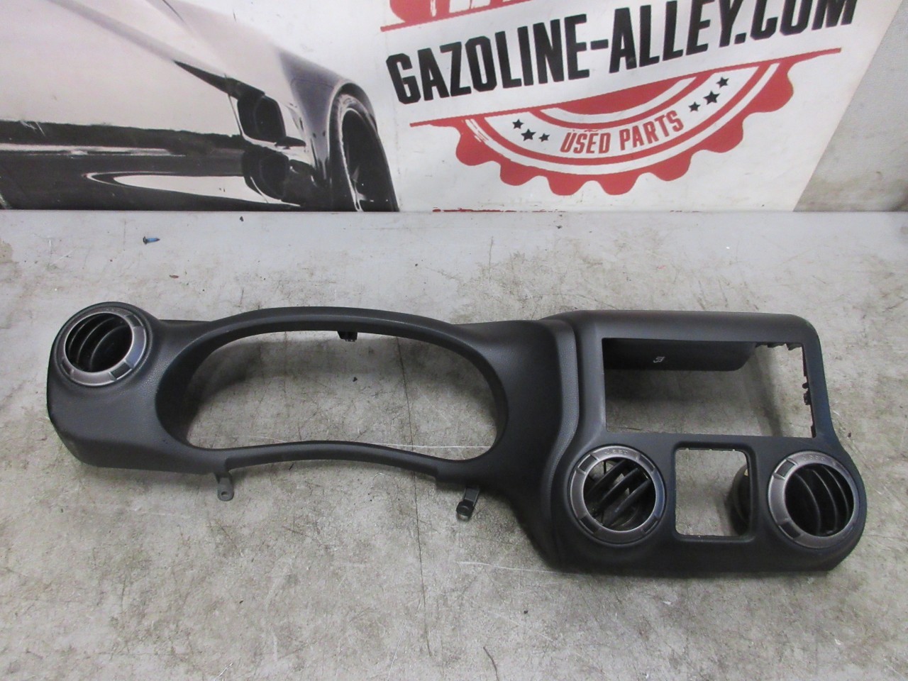 2015-2018 Jeep Wrangler JK OEM Dash Instrument Panel Cluster Bezel 6BR44DX9AA