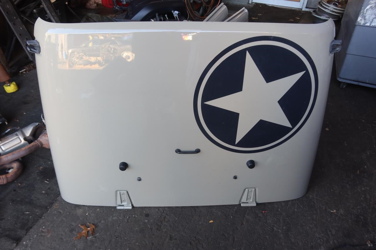 2007-2018 Jeep Wrangler JK JKU OEM Hood Bonnet 68170741