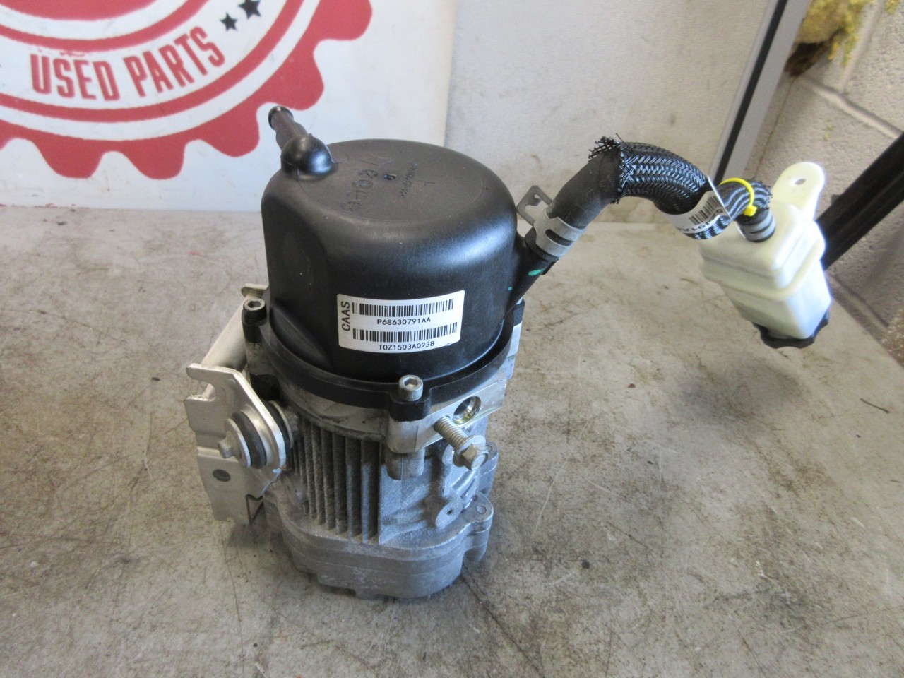 2024-2025 Jeep Wrangler JL OEM Power Steering Pump 68630791