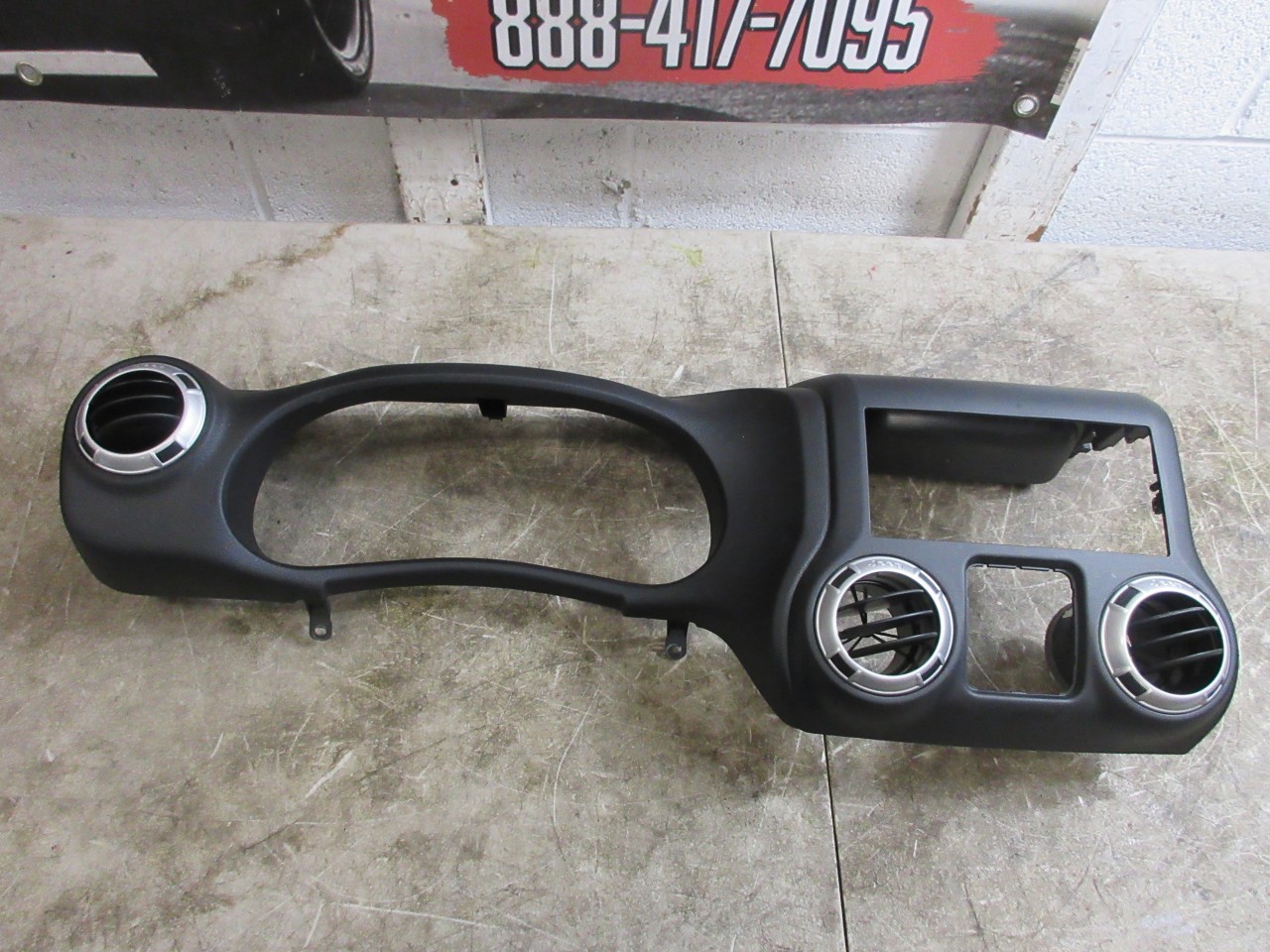 2011-2014 Jeep Wrangler JK OEM Dash Instrument Panel Cluster Bezel 1QF19DX9AE