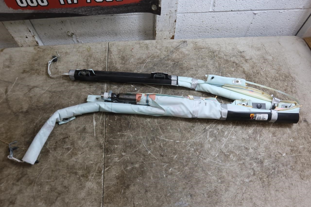 2019-2025 Chevy Silverado 1500 OEM Left LH Driver Curtain Airbag Regular Cab 84732652